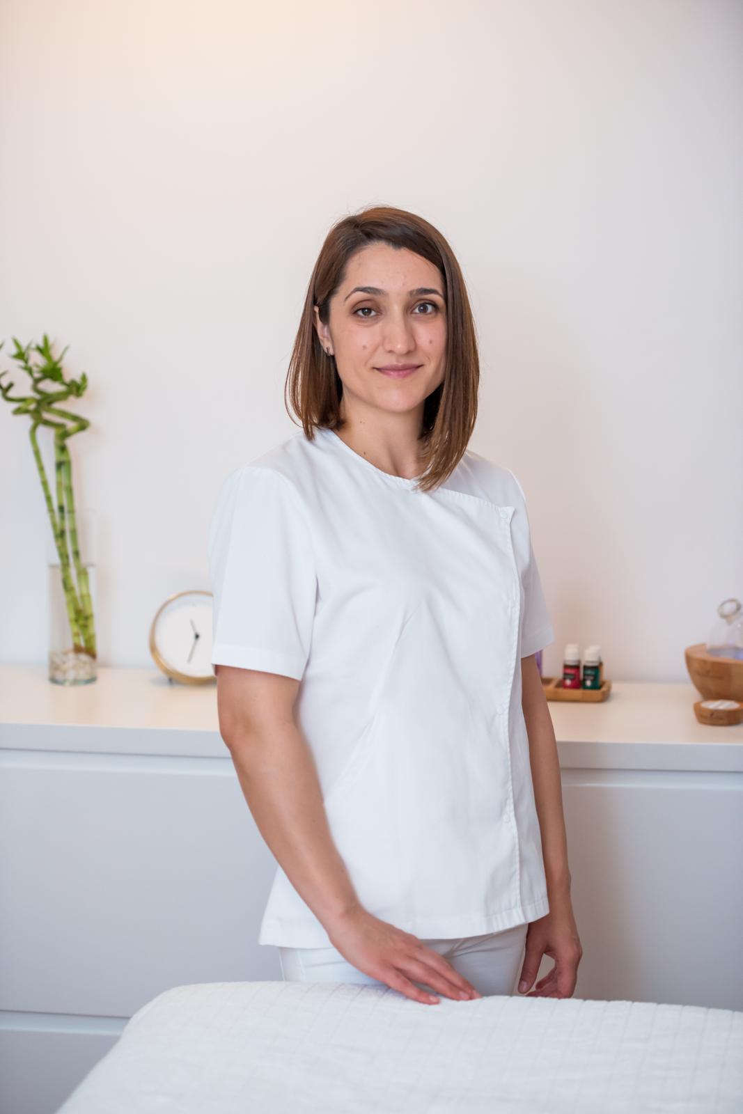 Natalia Caracaș - Maseur